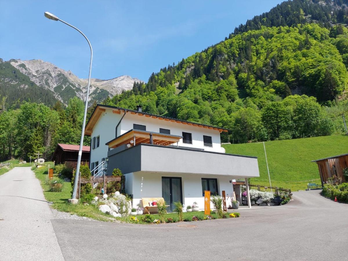 Haus Bazigg Daire Klosterle am Arlberg Dış mekan fotoğraf